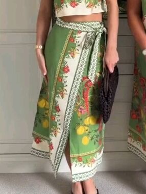 Sz XS S NEW H&M Floral Printed Midi Wrap Skirt Green/flowers